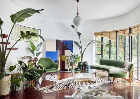 Colourful living room in a Bauhaus style home in Cape Town Bauhaus Living Room, Bauhaus Interior Design, Bauhaus Interior, Mid Century Chic, Glass Doors Interior, Colourful Living Room, Bauhaus Style, Art Deco Home, Mid Century House