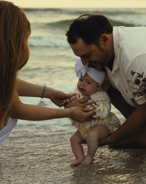 the sweetest family session, capturing baby’s first visit to the ocean 🥹 • • • keywords: documentary photography, cinematic photography, visual poetry, storytelling, love, couples photoshoot, tampa elopement, travel photographer, couples inspo, romcom, movie scenes, beach family session, beach baby photos, beach newborn, 🏷️ #floridaphotographer #tampaphotographer #stpeteweddingphptographer #tampaweddingphotographer #destinationweddingphotograoher #stpetephotographer #film #visualpoetry #ci... Tampa Elopement, Photography Cinematic, Beach Family, Visual Poetry, Flo Rida, Beach Baby, Cinematic Photography, Documentary Photography, Travel Photographer