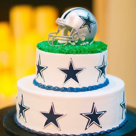 Dallas Cowboys Grooms cake Dallas Cowboys Grooms Cake, Cowboys Grooms Cake, Groom Cake Ideas, Football Grooms Cake, Texans Cake, Dallas Cowboys Birthday Cake, Sports Desserts, Dallas Cowboys Birthday Party, Grooms Cake Ideas