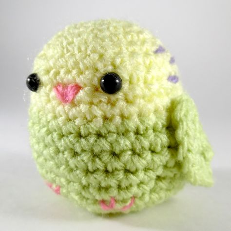 Amigurumi Budgie Free Pattern, Crochet Mini Bird, Budgie Crochet Pattern Free, Small Bird Crochet Pattern Free, Budgie Amigurumi, Cockatiel Amigurumi, Mini Amigurumi Free Pattern, Budgie Crochet, Crochet Bird Patterns