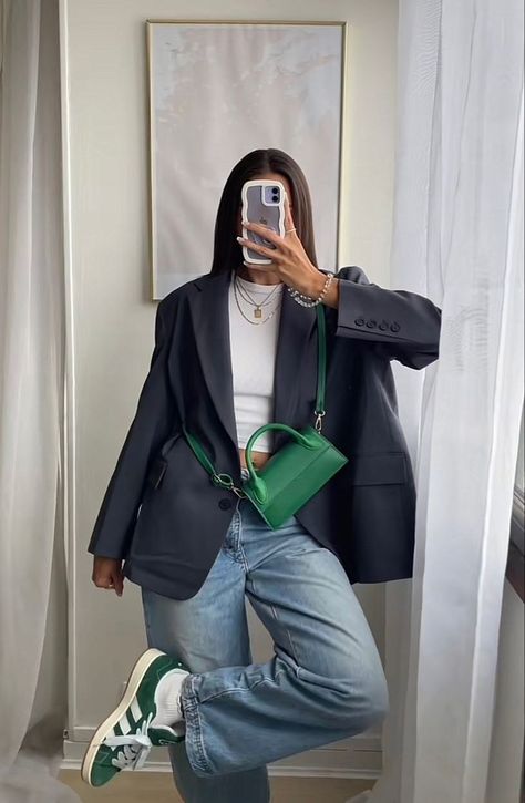 Styling Adidas Campus 00s, Adidas Campus 00s Outfits Women, Green Campus 00s Outfit, Office Baddie, Sleeves Outfit, Campus 00, Looks Adidas, Elegantes Outfit Damen, Adrette Outfits