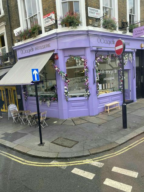 Purple Bakery Aesthetic, Purple Coffee Aesthetic, Purple Cafe Aesthetic, Purple Coffee Shop, London Cafe Aesthetic, Cafeterias Aesthetic, Purple Bakery, Purple Restaurant, Cafeteria Aesthetic