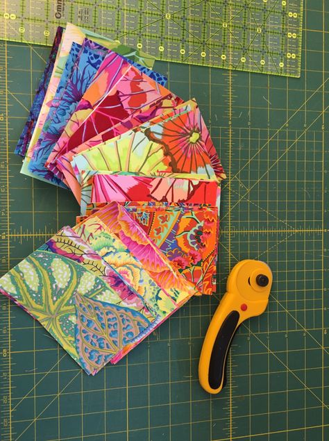 Fabric Greeting Cards, Fabric Note Cards, Cards To Make, Fabric Postcards, Fabric Cards, Hand Made Greeting Cards, Paper Crafts Card, Making Greeting Cards, Had Enough