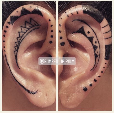 Traditional with a modern twist. Hawaiian eat tattoo. Polynesian Ear Tattoo, Mens Behind Ear Tattoo, Behind Ear Tattoo Ideas, Traditional Hawaiian Tattoo, Eat Tattoo, Ear Tattoo Ideas, Hawaiian Tattoo, Ear Tattoo, Behind Ear Tattoo