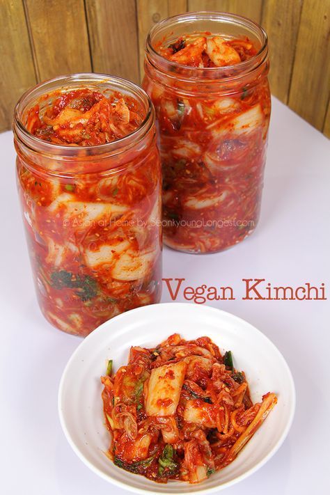 Hi guys! It's finally HERE!! Vegan Kimchi recipe!!! So many of you guys asked me... Seonkyoung, how to make kimchi without fish sauce? How to make kimchi vegan? How to make kimchi in small batch? So I decided to answer to your question by making small batch (using only 1 large napa cabbage) of kimchi,...Read More » Kimchi Vegan, Vegan Kimchi Recipe, Koreansk Mad, Make Kimchi, Vegan Kimchi, Seonkyoung Longest, Berbuka Puasa, Kimchi Recipe, Fermentation Recipes