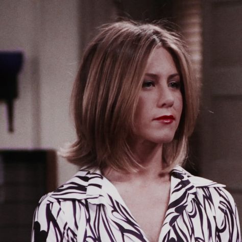 Rachel Bob Haircut, Rachel Green Season 7 Hair, Rachel Green Bob, Rachel Green Hair Short, Rachel Green Short Hair, Rachel Friends Hair, Jen Aniston Hair, Rachel Green Hair, Rachel Haircut