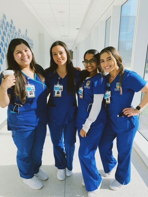 Nursing school Nursing Students Pictures, Nurse Dress Uniform, Student Picture, Nursing Books, Birthday Captions Instagram, Stylish Hijab, Scrub Life, Hijab Outfits, Travel Nursing