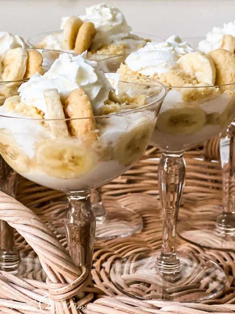 Food For Book Club, Book Club Brunch, Healthy Banana Pudding, Pudding Parfait Recipes, Easy Egg Casserole, Homemade Kahlua, Pudding Parfait, Pudding Flavors, Sugar Free Pudding