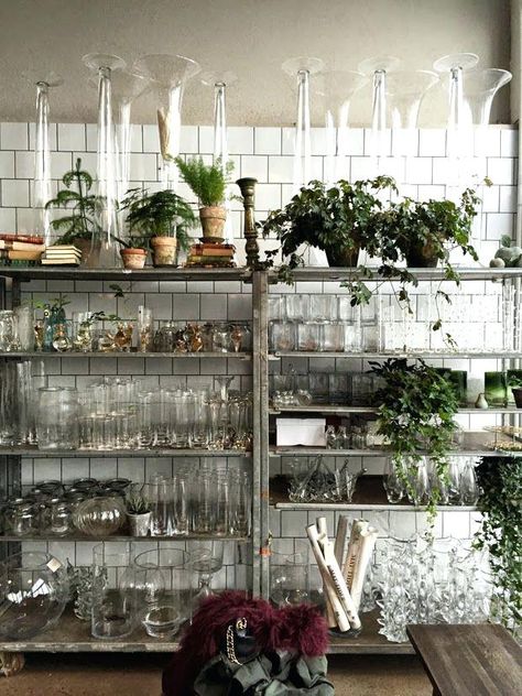 Image result for flower shop interior Flower Shop Interiors, Florist Studio, Flower Shop Decor, Flower Shop Design, Clear Vases, Flowers Shop, Vase Crafts, Florist Shop, Flower Studio