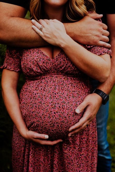 Positive Birth Affirmations, Fall Maternity Shoot, Dekalb Illinois, Couple Maternity Poses, Fall Maternity Photos, Positive Birth, Maternity Photography Poses Outdoors, Maternity Photography Poses Couple, Outdoor Maternity Photos