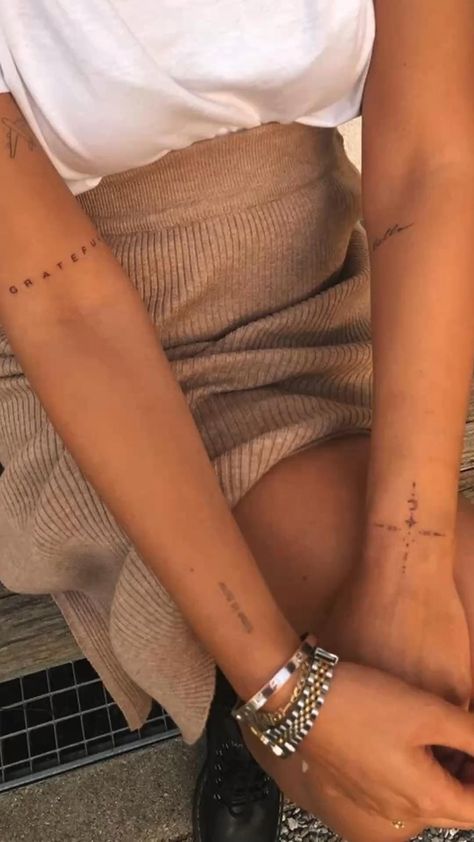 Bottom Leg Tattoo, Unique Small Tattoo, Petite Tattoos, Inspiration Tattoos, Small Meaningful Tattoos, Classy Tattoos, Arm Tattoos For Women, Discreet Tattoos, Dainty Tattoos