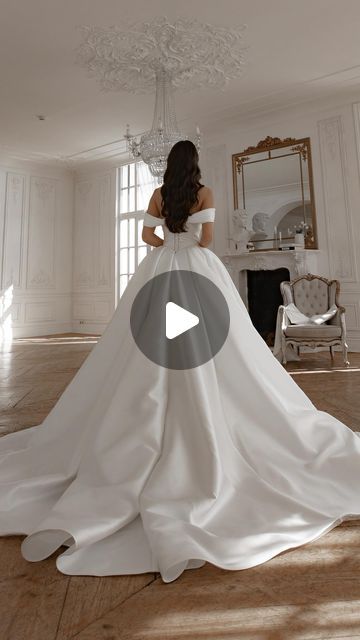 Olivia Bottega | Wedding Dresses on Instagram: "Imagine, at your wedding, it’s just you, love, and this incredible look!❤️😍   Dress: Oceania  #weddingdresses #weddingusa #weddinbballgown #mikadoweddingdress #weddingdressinspiration #oliviabottega" Olivia Bottega Wedding Dress, Mikado Wedding Dress, Olivia Bottega, August 1, Wedding Dress Inspiration, Ball Gowns, Wedding Dresses, The Incredibles, Wedding Dress