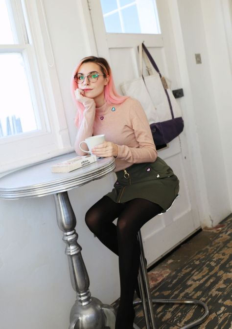 Cutiepiemarzia Fashion, Marzia Bisognin Outfits, Marzia Bisognin Style, Marzia Bisognin, Rami Malek, Green Beret, Future Outfit, Beauty School, Role Model