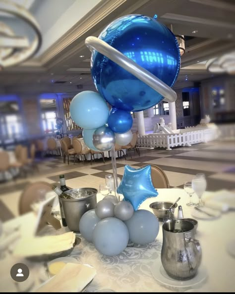 Space Balloon Centerpiece, Space Birthday Party Centerpiece, Space Party Centerpiece Ideas, Space Themed Centerpieces, Houston We Have A Boy Baby Shower Decor, Galaxy Centerpiece Ideas, Space Theme Centerpiece Ideas, Space Centerpiece Ideas, Space 1st Birthday Party