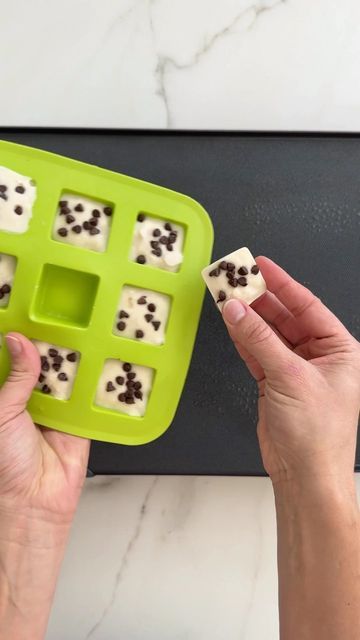 Kelly Senyei | Just a Taste® on Instagram: "I put the ice cube tray pancake hack to the test! 🥞🤯 #pancakes #pancakelover #icecubetrayrecipes #pancakehack #justatasterecipes #cookinghacks #frozenpancakes #pancakerecipe #breakfast #breakfastideas" Ice Cube Tray Recipes, Breakfast Hack, Freeze Pancakes, Protein Pancakes Recipes, Pancake Mix Recipes, Pancake Molds, Frozen Breakfast, Cake Hacks, Just A Taste