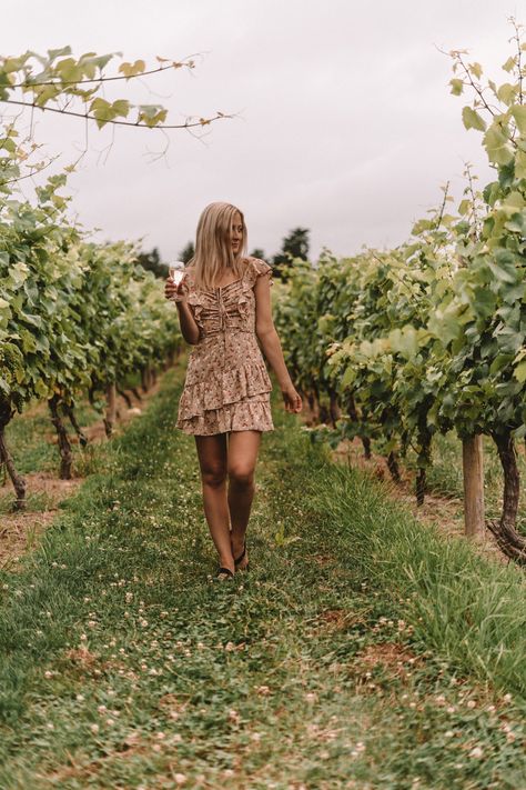 Duckwalk Winery Winery Photoshoot Photo Ideas, Winery Photo Ideas, Winery Poses, Winery Picture Ideas, Vineyard Portraits, Madison Photoshoot, Vineyard Pictures, Winery Photoshoot, Vineyard Photoshoot