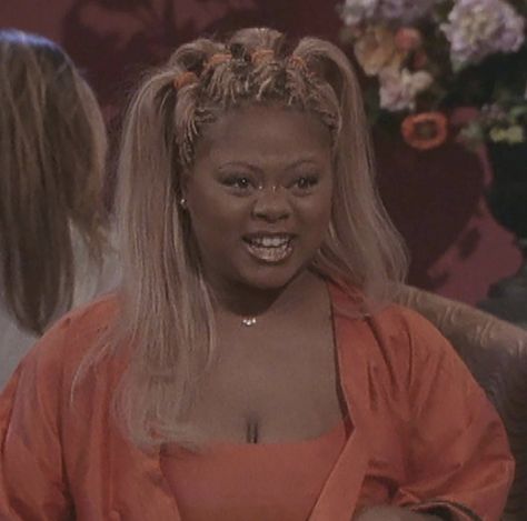 Kim Parker Outfits, 00s Hairstyles, Early 2000s Hair, 2000 Hairstyles, Early 2000s Hairstyles, Countess Vaughn, Micro Braids Styles, Kim Parker, 2000s Hair