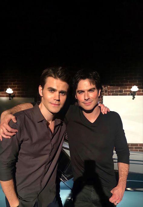 Tvd Cast, Salvatore Brothers, The Salvatore Brothers, Damon And Stefan, Hello Brother, Vampire Diaries Guys, Vampire Diaries Seasons, Vampire Diaries Wallpaper, Vampire Diaries Damon