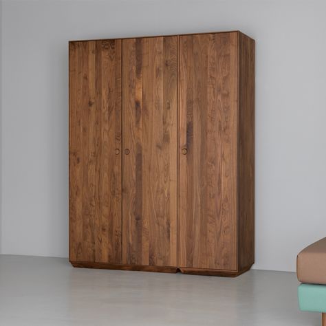 Kin Tall | Mathias Hahn | Zeitraum | SUITE NY Wood Wardrobe Design, Wardrobe Design Bedroom Modern, Simple Shelves, Alcove Ideas, Wooden Cupboard Design, Modern Wardrobe Design, Wooden Wardrobe Design, Solid Wood Wardrobes, Colorful Wardrobe