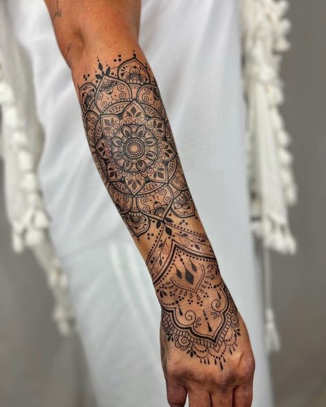 Unique Mandala Tattoo, Mandala Tattoo Sleeve Women, Girl Stomach Tattoos, Mandala Arm Tattoos, Mandala Tattoo Designs, Mandela Tattoo, Wrist Tattoo Cover Up, Mandala Hand Tattoos, Mandala Tattoo Sleeve