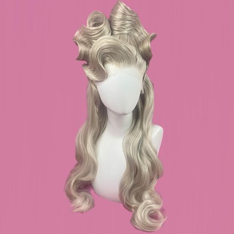 Drag Wigs, High Fashion Hair, Blonde Natural, Blonde Hairstyle, Peekaboo Hair, Wavy Style, Blonde Lace Front Wigs, Hair Stylies, Bleach Blonde