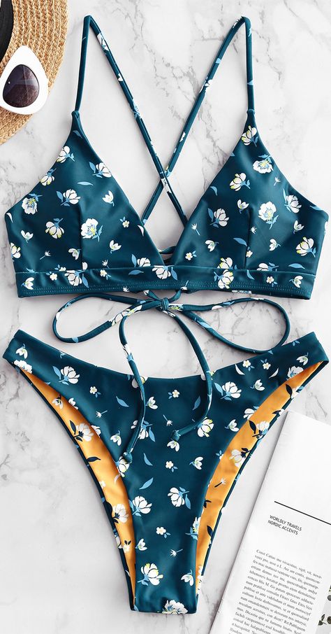 Zaful Bikinis, Trendy Swimsuits, Ditsy Print, Swimsuits Hot, Cute Bathing Suits, Bra Style, Reversible Bikinis, Swim Suits, Floral Decoration