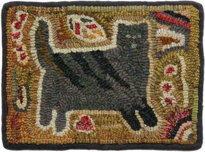 Scrapbag Treasures | rughookingmagazine.com Cat Rugs, Wool Hooking, Hand Hooked Wool Rug, Hooked Rugs Primitive, Cat Rug, Primitive Rug, Hook Rug, Primitive Rugs, Cat Ideas