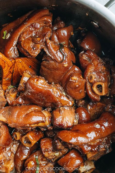 Pork Trotters Chinese Recipe, Braised Ham Hocks, Braised Pig Trotter, Pig Trotters Recipes, Braised Pork Recipes, Pork Trotters Recipes South Africa, Ham Hocks Recipes, Pork Trotters Recipe, Bbq Pig Feet Recipe