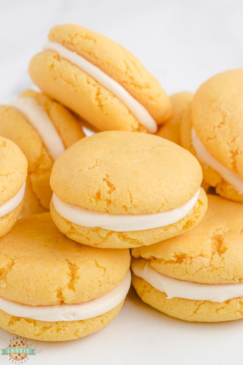 Homemade Golden Oreo Cookies Golden Oreo Cookies, Lemon Cookie Recipe, Lemon Cookie, Golden Oreo, Snickerdoodle Recipe, Chewy Peanut Butter Cookies, Lemon Cake Mixes, Pudding Cookies, Vanilla Pudding Mix