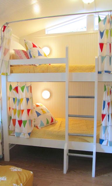 Bunk Bed Curtains, Bunk Bed Decorating Ideas, Loft Bed Curtains, Childrens Bunk Beds, Bed Unit, Modern Bunk Beds, Beach House Bedroom, Cool Bunk Beds, House Of Turquoise