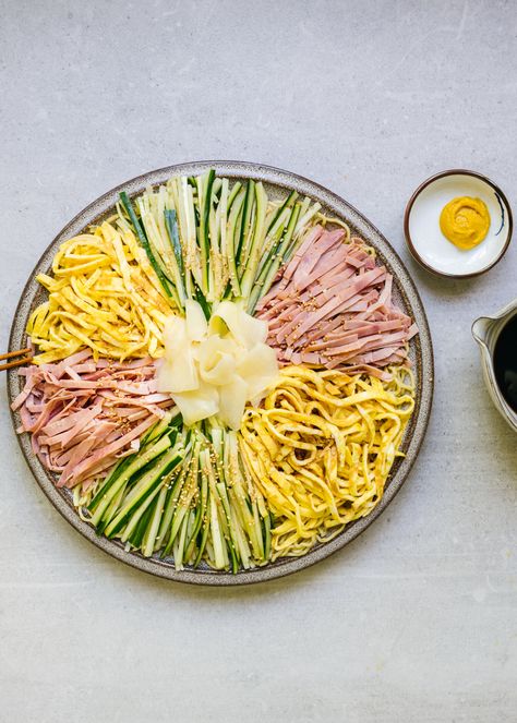 Japanese Cold Summer Noodles aka Hiyashi Chuka (cold ramen) — saltnpepperhere Summer Noodles, Egg Crepes, Hiyashi Chuka, Cold Ramen, Noodle Salad Cold, Rice Noodle Recipes, Hot Mustard, Ramen Noodle Salad, Asian Noodle Recipes