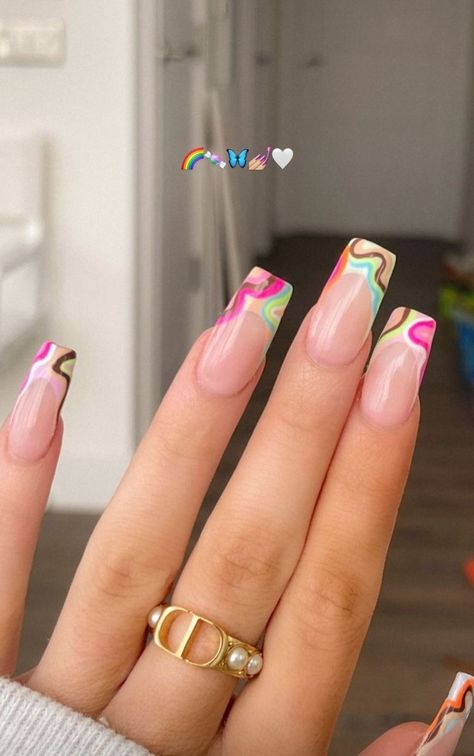 Coffin Summer Nails 2023, Nails Acrylic Coffin Summer, Nail Colors 2023 Summer, Nail Art Kit Tools, Nails Long Summer, Nail 2023 Summer, Coffin Summer Nails, Summer Nails Long, Summer Nail Looks