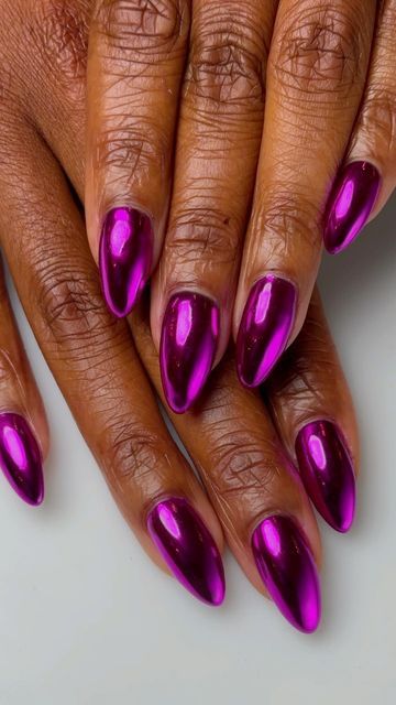 Metallic Fushia Nails, Magenta Valentine Nails, Almond Nails Magenta, Magenta Metallic Nails, Purple Magenta Nails, Magenta Jelly Nails, Fuschia Chrome Nails, Fuscia Nails Design, Viva Magenta Nails