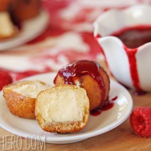 Deep Fried Desserts, Deep Fryer Recipes, Fried Cheesecake, Fried Dessert, Deep Fried Food, Pj Party, Fried Foods, Cookie Cups, Cupcake Decorating