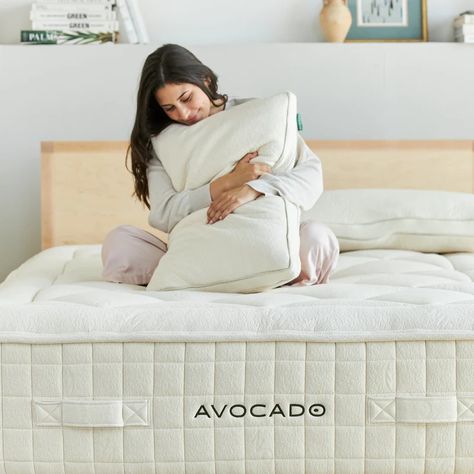 Avocado Mattress Sales & Discounts | Promo Codes Helix Mattress, Low Platform Bed, Green Mattress, Smart Bed, Plush Mattress, Luxury Mattresses, Soft Mattress, Deep Pocket Sheets, Latex Mattress