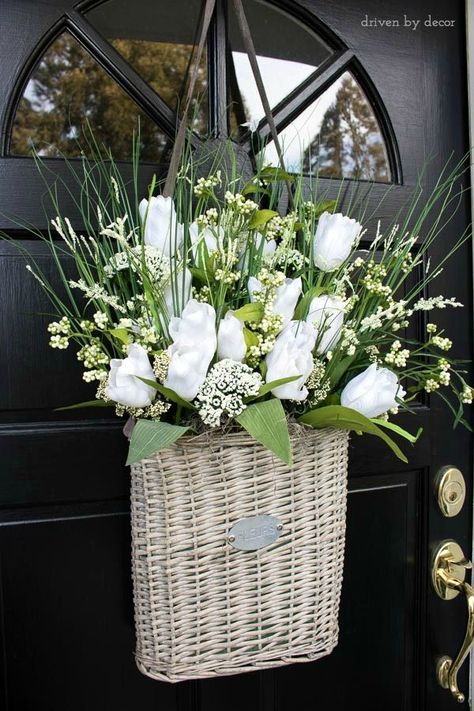 Basket With Flowers, Diy Exterior, Spring Door Decoration, Etsy Wreaths, Driven By Decor, Spring Door Wreaths, Spring Wreaths, Spring Door, Floral Foam