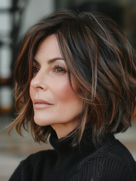 Fall 2024 Hair Trends Over 50, Layers Bob Medium, Stylish Bob Hairstyles, 2024 Fall Haircuts For Women, Lob Over 50, Short Chic Haircuts, Short Hairstyles For Thick Curly Hair, Layered Bob Hairstyles Over 50, 2024 Hair Trends For Women Short Bob