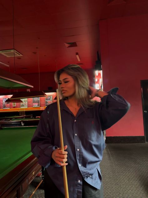 Pool Outfit, Playing Pool, Pool Outfits, Play Pool, Pool Table, Cute Fits, Minimalist Outfit, Night Time, Influencer