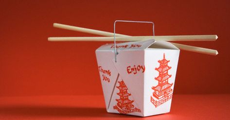 Groupon has already been a lot of things. Now, it might become a food delivery company. Chinese Takeout Packaging, Foods For Migraines, Chinese Takeout Box, Food Post, Food Box Packaging, Food Boxes, Soy Free Recipes, Chinese Takeout, Photoshop Design Ideas