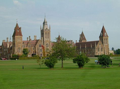 Charterhouse School in Godalming, Surrey. GENESIS The group formed in 1967 by five Charterhouse pupils including Banks, Rutherford, Gabriel, and Anthony Phillips, Genesis was named by former pupil Jonathan King who arranged them to record several unsuccessful singles and an album. Following the departure of King and Phillips, Genesis recruited Collins and Hackett and recorded several progressive rock style albums, with live shows centered around Gabriel's theatrical costumes and performances... Charterhouse School, Godalming Surrey, Rich School, Jonathan King, Medieval Market, Richmond Upon Thames, Archaeological Finds, Gatwick, Greater London