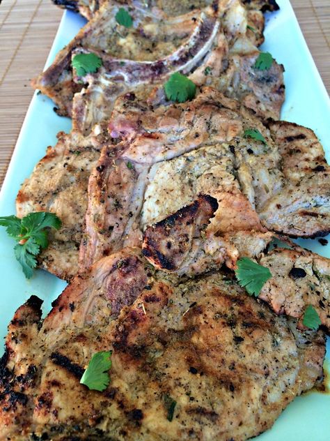 Cuban Pork Chops, Cuban Pork, Mojo Pork, Marinated Pork Chops, South American Recipes, Cuban Cuisine, Grilled Pork Chops, Marinated Pork, Cuban Recipes