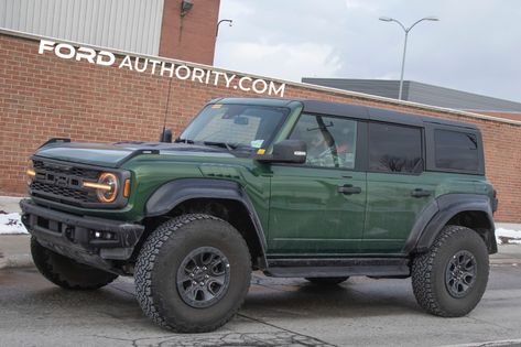 Bronco 2022, Bronco Green, 2022 Ford Bronco, Green Bronco, Bronco Raptor, Bronco Raptor 2022, Ford Bronco Raptor, Ford Bronco Sport Lifted, Bronco Raptor Black