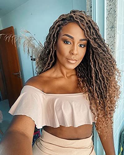 Hair Boho Style, Boho Goddess Locs, Goddess Locs Crochet, Faux Locs Braids, Curly Faux Locs, Lemonade Braids Hairstyles, Locs Crochet, Crochet Braid Styles, Goddess Locs