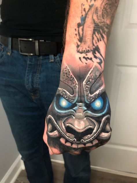 Mask Hand Tattoo, Japanese Hannya Mask, Hannya Mask, Japanese Sleeve, Japanese Tattoo Art, Hand Tattoo, Japanese Tattoo, Tattoo Art, Hand Tattoos