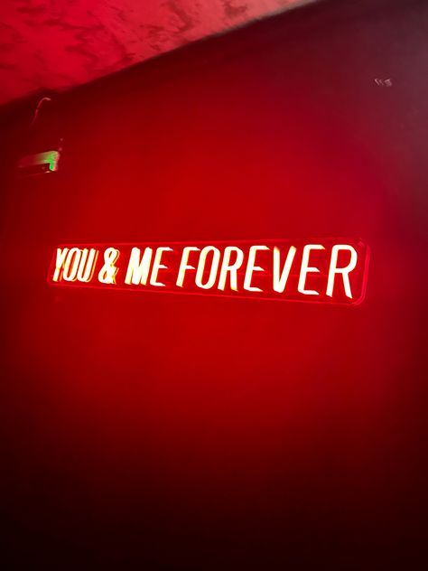 club aesthetic red lights neon signs wasted party night music and drinks with friends romance love story Romance Aesthetic Red, Red Neon Lights Aesthetic, Red Romance Aesthetic, Party Aesthetic Red, Red Couple Aesthetic, Red Love Aesthetic, Moon 2024, Song Aesthetic, Sturgeon Moon