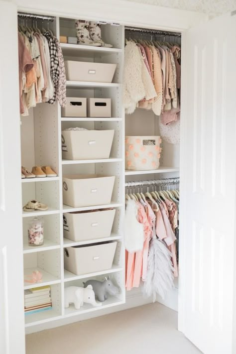 I'm right in the midst of transitioning from baby to toddler room and I must say, this stunner is giving me major kid room goals. If you are a mama to a baby girl or just enjoy a gorgeous wallpaper Organization Crochet, Shoes Organization, Bow Crochet, Elegant Nursery, Organized Closet, Fast Crochet, Baby Lace, Nursery Closet, Lace Booties