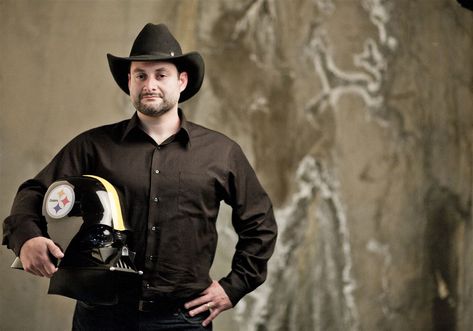 Who Is Dave Filoni? Star Wars, Avatar, Animation, and More Avatar Animation, Game Of Thrones Show, Dave Filoni, Star Wars Timeline, Game Of Thrones Series, Jon Favreau, Jedi Master, Original Trilogy, The Empire Strikes Back