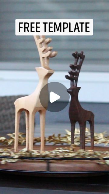 Scroll Saw Animals, Diy Wooden Reindeer, Scroll Saw Ideas, Raindeer Crafts, Reindeer Diy, Bandsaw Projects, Block Of Wood, Wooden Reindeer, Diy Templates