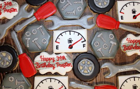 Tool Cookies Decorated, Diesel Mechanic Graduation Party Ideas, Mechanic Cookies Decorated, Mechanic Graduation Party Ideas, Mechanic Retirement Party Ideas, Mechanic Cookies, Mechanic Birthday Party, Mechanics Birthday Party, Tool Cookies