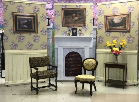 Mary Poppins:  The Banks’ living room Living Room Stage Set Design, Living Room Set Design Theatre, Mary Poppins Set Design, Mary Poppins Party Decorations, Mary Poppins Musical, Annie Musical, Thanksgiving Dinner Decor, Sala Vintage, Prop House